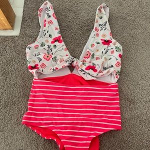 Bright color One piece